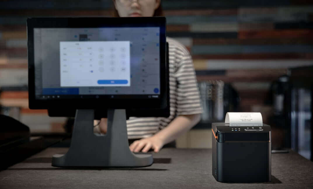 LAN and 4G connections