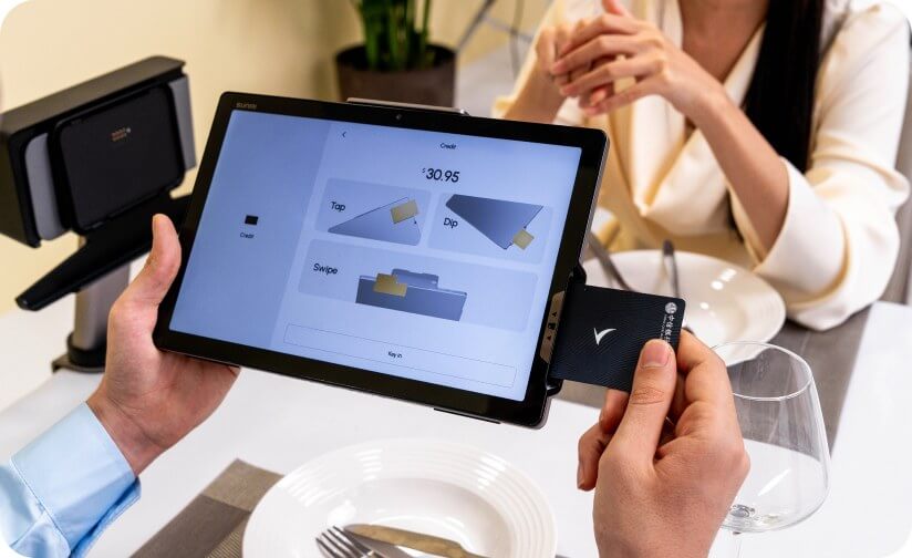 CPad PAY as payment device on counter