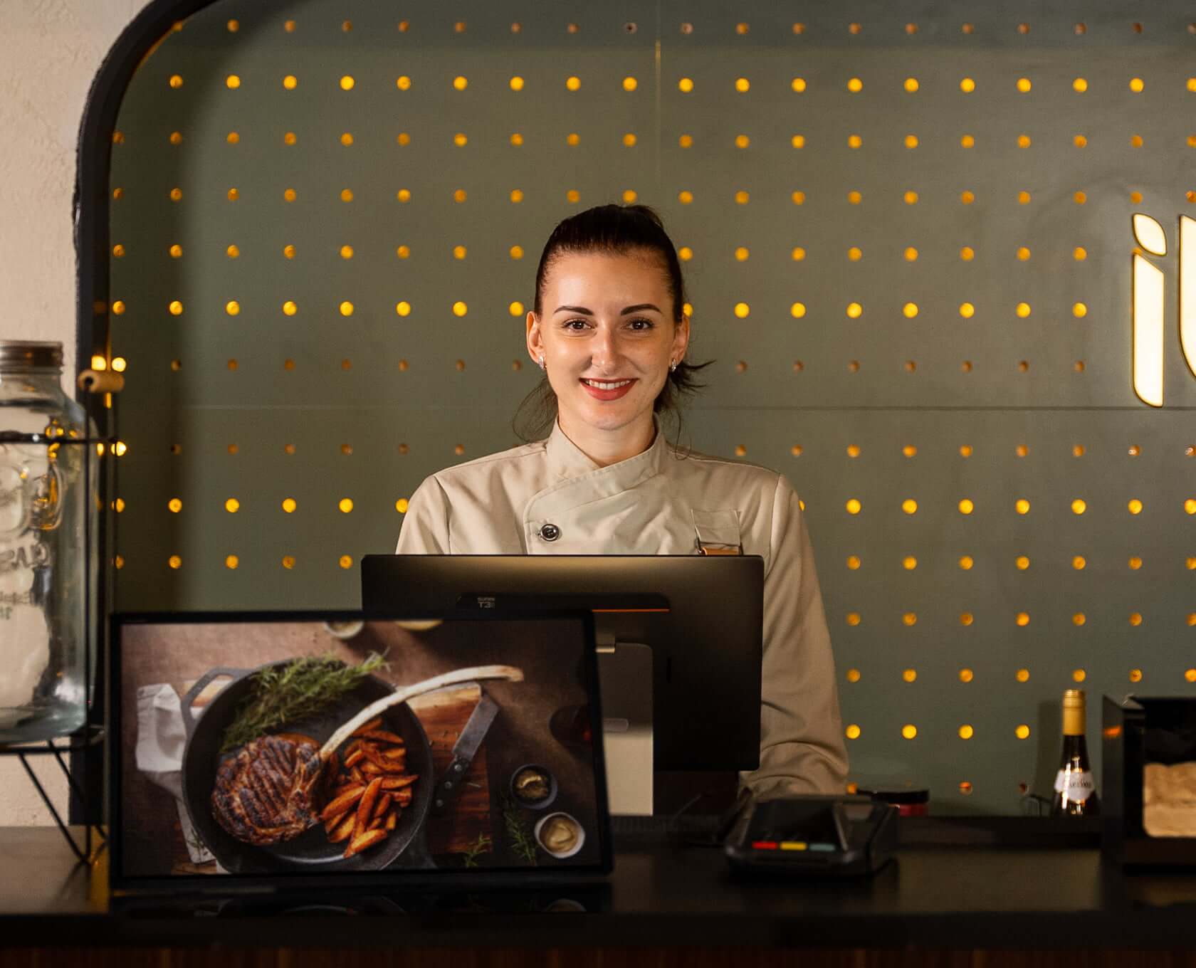 Restaurant hospitality